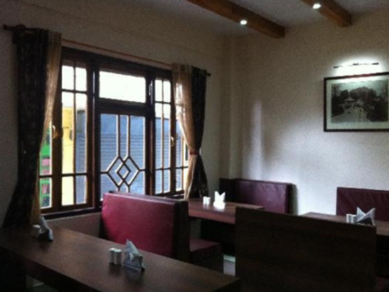 Treebo Trend The Pinewood Hotel Darjeeling  Exterior photo